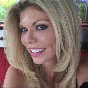 Meet your Posher, Mallorie